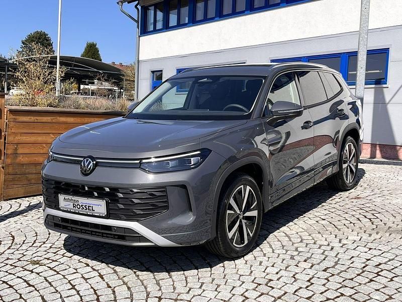Neu VW Tayron Edition 150 PS (110 kW) 2025 Grau SUV