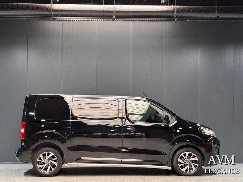 Gebraucht Citroën Jumpy 122 PS (89 kW) 2017 Schwarz Van / Kleinbus