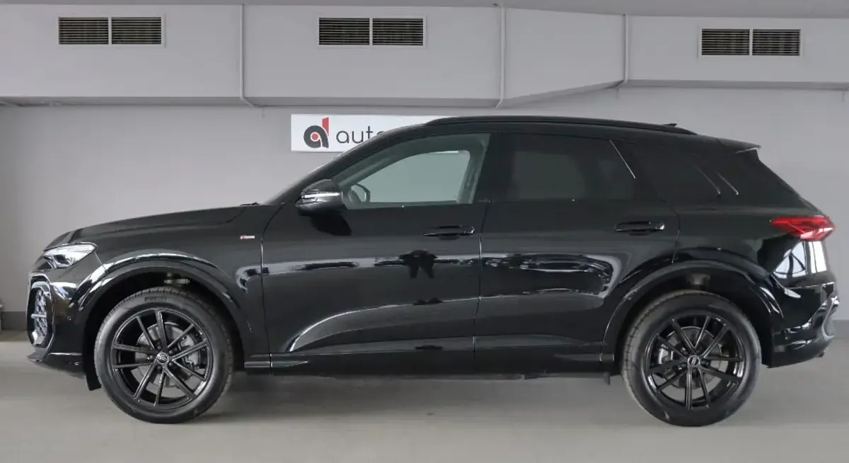 Gebraucht Audi Q5 S-Line 204 PS (150 kW) 2025 Schwarz SUV