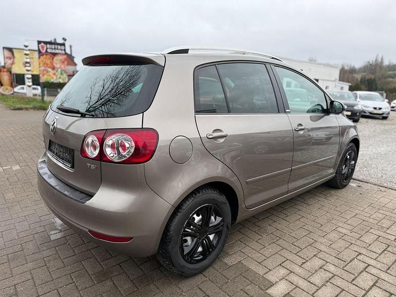 Gebraucht VW Golf VI Style 122 PS (89 kW) 2011 Braun Kleinwagen