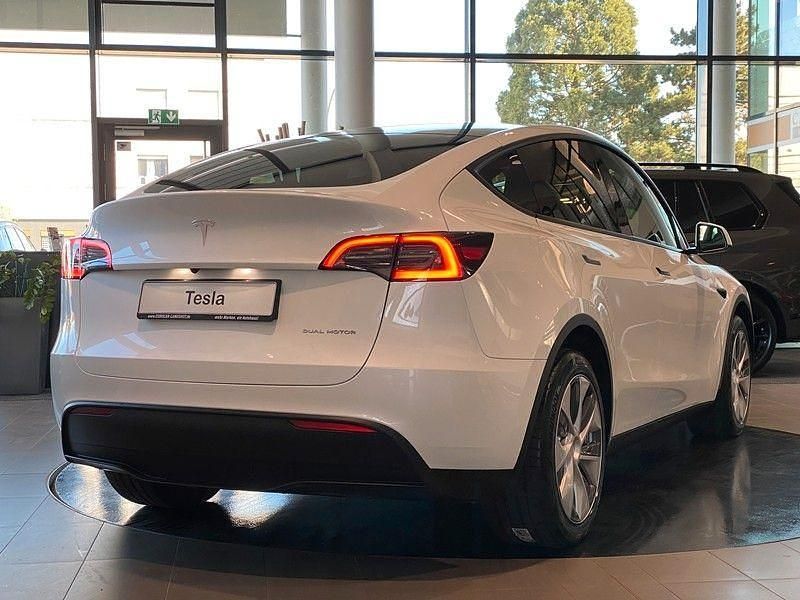Usado Tesla Model Y Long Range AWD 378 kW (514 CV) 2023 Blanco SUV