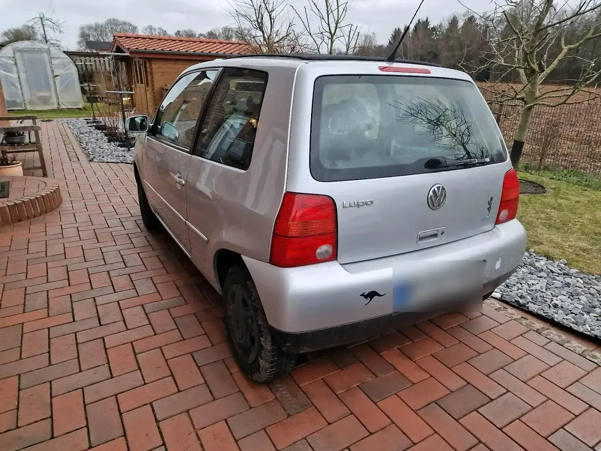 Gebraucht VW Lupo 50 PS (36 kW) 2001 Silber Kleinwagen