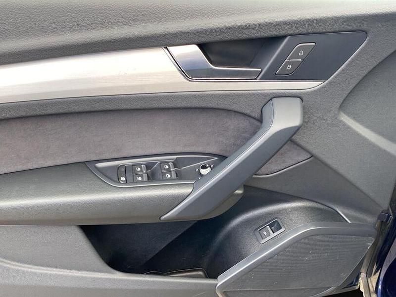 Gebraucht Audi Q5 Ambiente 204 PS (150 kW) 2023 Blau blau (metallic) SUV