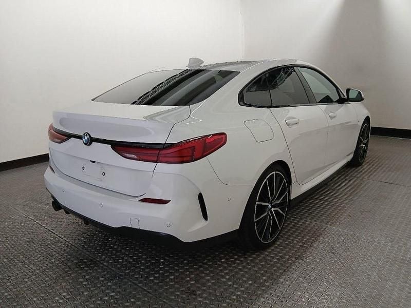 Gebraucht BMW 218 M Sport 136 PS (100 kW) 2024 Alpinweiss iii Coupé