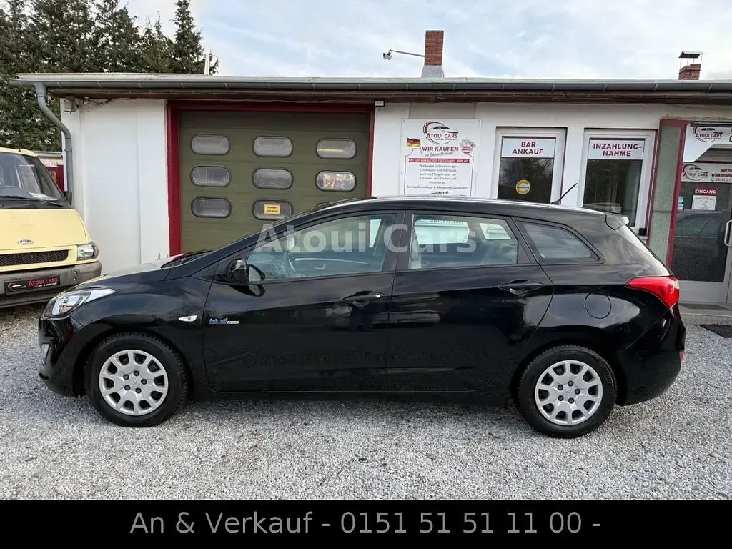 Gebraucht Hyundai i30 Trend 90 PS (66 kW) 2013 Schwarz Kombi