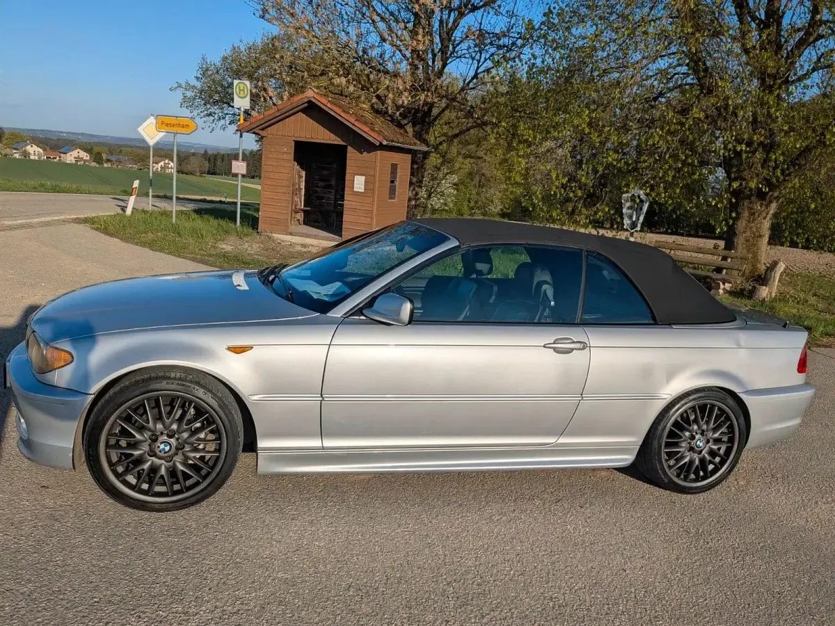 Gebraucht BMW 318 Cabriolet 143 PS (105 kW) 2004 Silber Cabrio