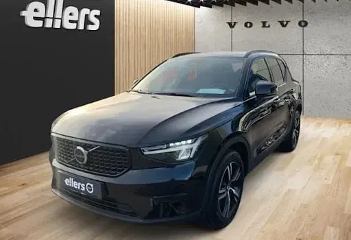 Gebraucht Volvo XC40 Plus 197 PS (144 kW) 2023 Schwarz SUV