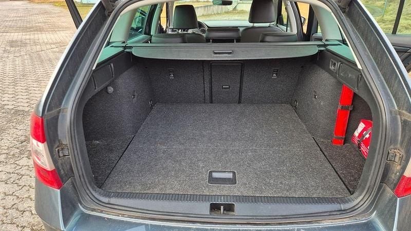 Gebraucht Skoda Octavia Soleil 116 PS (85 kW) 2019 Grau Kombi