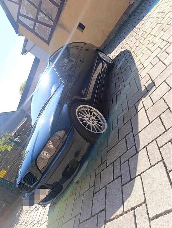Usata BMW 330 184 CV (135 kW) 2000 Nero Station wagon
