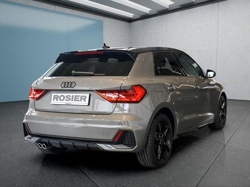 Neu Audi A1 207 PS (152 kW) 2025 Grau Kleinwagen