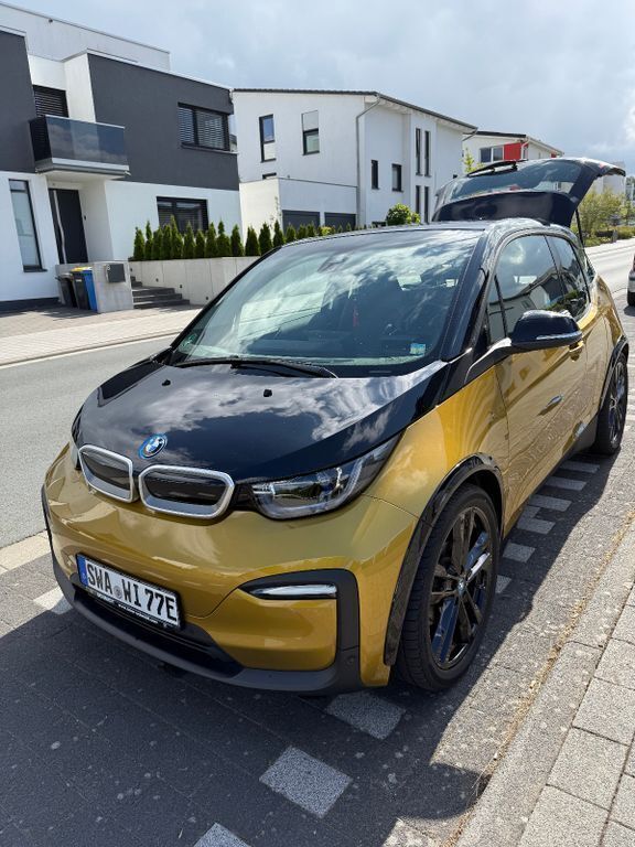 Gold Gebraucht 2021 BMW i3 Comfort Edition Kleinwagen | 18.900 € (Fairer Preis) - Bild 1/4