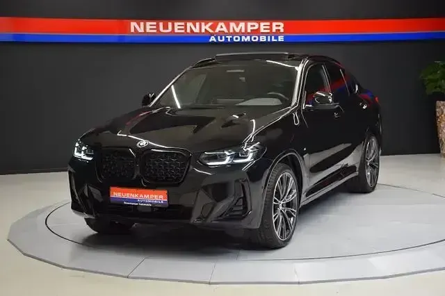 Gebraucht BMW X4 M Sport 286 PS (210 kW) 2024 Schwarz SUV