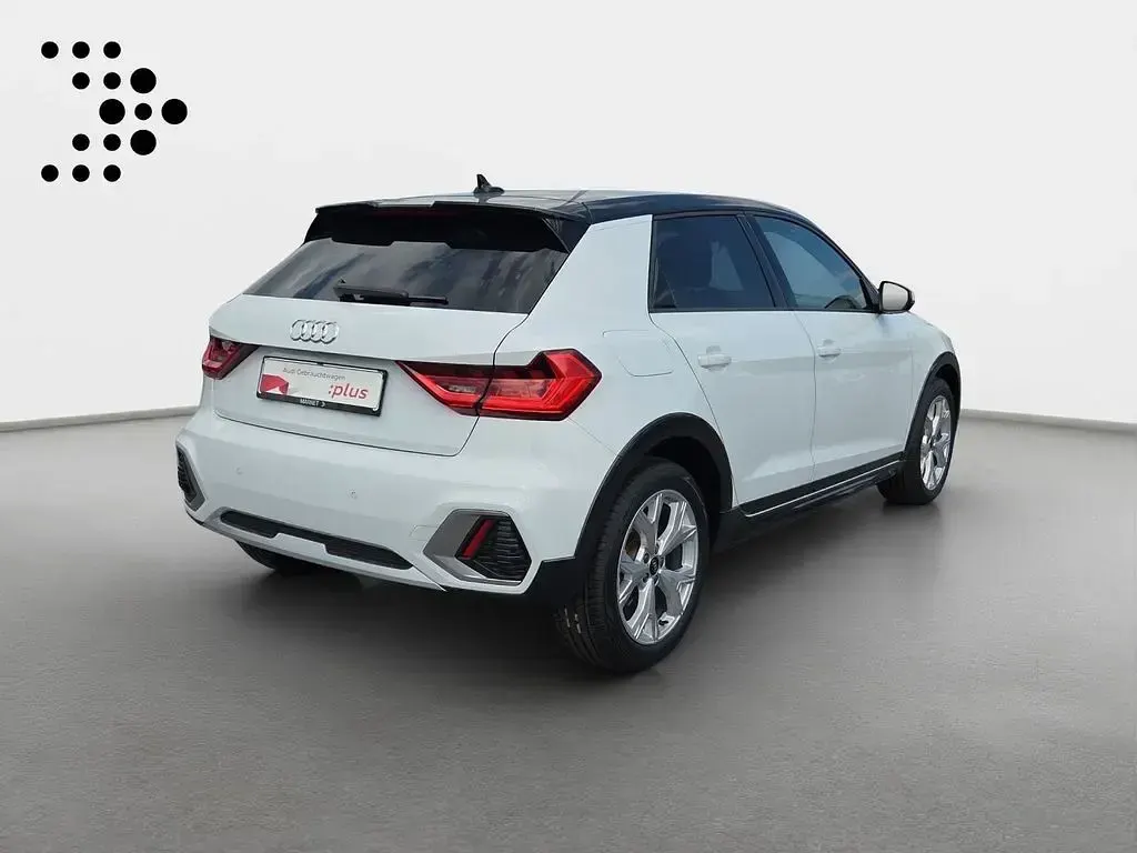 Gebraucht Audi A1 S-Line 150 PS (110 kW) 2025 Gletscherweiß metallic SUV