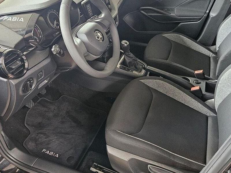 Gebraucht Skoda Fabia Active 80 PS (58 kW) 2021 Schwarzmagic perleffekt (metallic) Kleinwagen