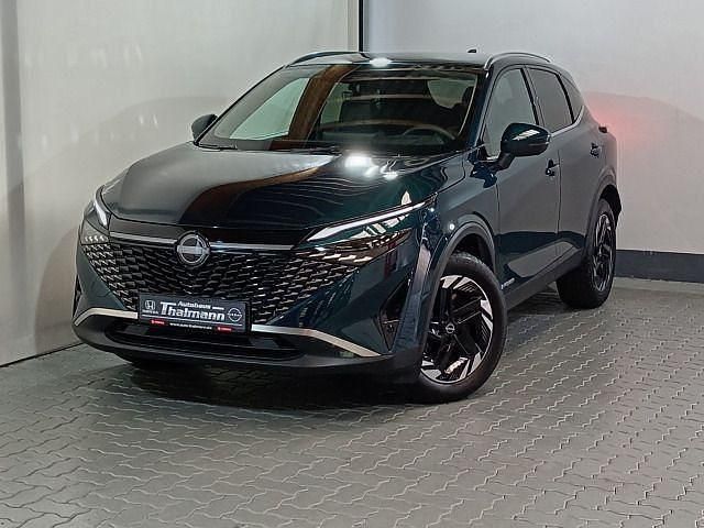 Gebraucht Nissan Qashqai N-Connecta 158 PS (116 kW) 2024 Grün (metallic) SUV