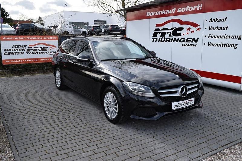 Gebraucht Mercedes C220 170 PS (125 kW) 2015 Schwarz Kombi