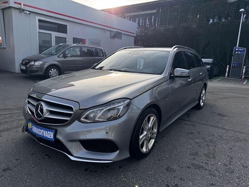 Gebraucht Mercedes E350 AMG 252 PS (185 kW) 2013 Silber Kombi