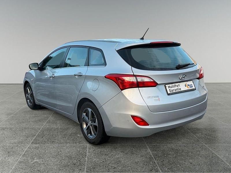 Gebraucht Hyundai i30 135 PS (99 kW) 2016 Silber Kombi