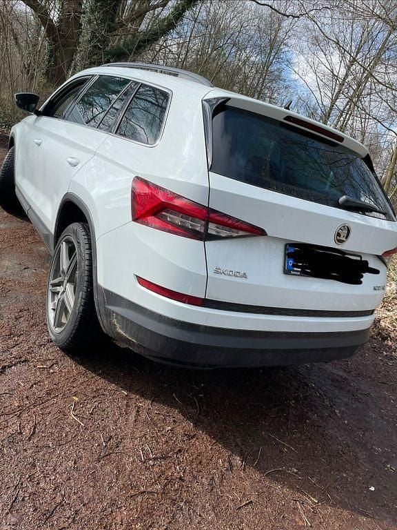 Gebraucht Skoda Kodiaq Ambition 150 PS (110 kW) 2018 Weiß SUV
