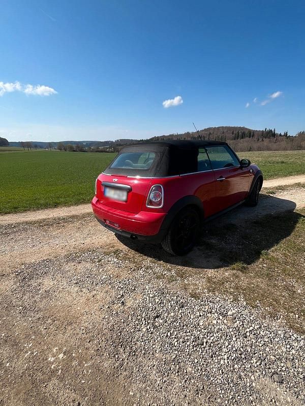 Gebraucht Mini ONE 98 PS (72 kW) 2015 Rot Kleinwagen