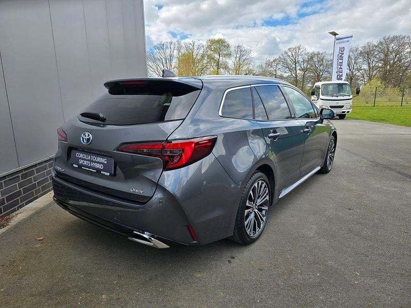 Gebraucht Toyota Corolla 196 PS (144 kW) 2025 Magnetic grey Kombi