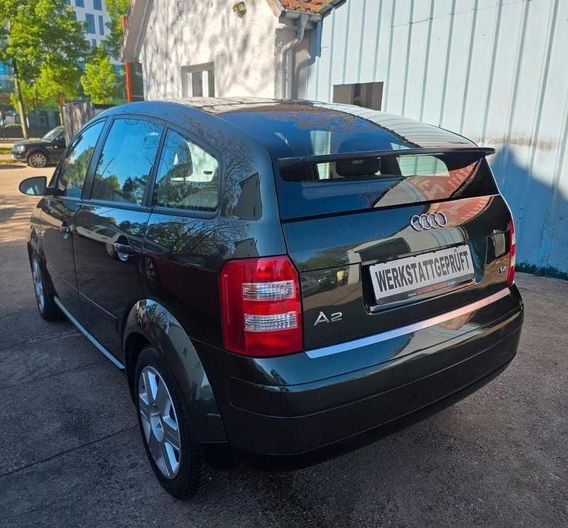 Second-hand Audi A2 75 CP (55 kW) 2002 Verde Hatchback