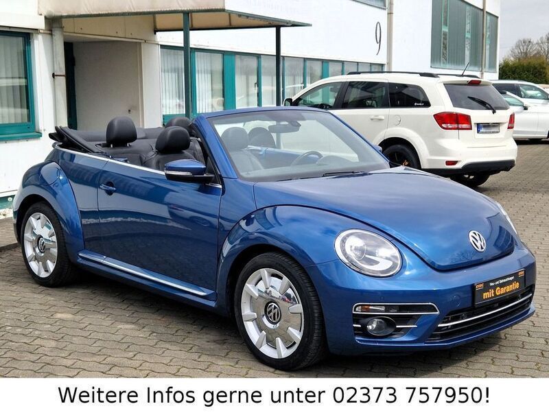 Gebraucht VW Beetle Cabriolet 177 PS (130 kW) 2018 Blau Cabrio