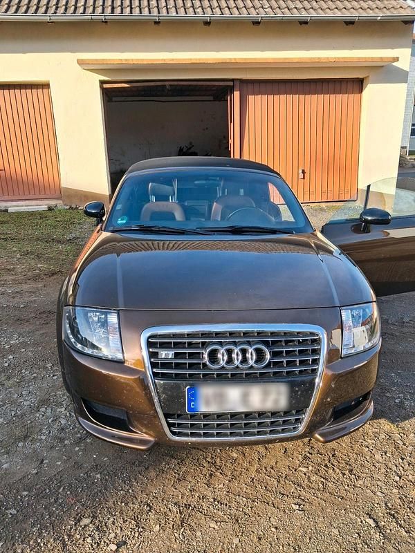 Gebraucht Audi TT 150 PS (110 kW) 2003 Braun Cabrio