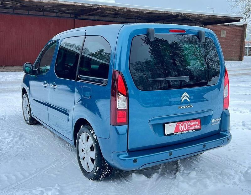 Gebraucht Citroën Berlingo SELECTION 98 PS (72 kW) 2018 Blau Van / Kleinbus