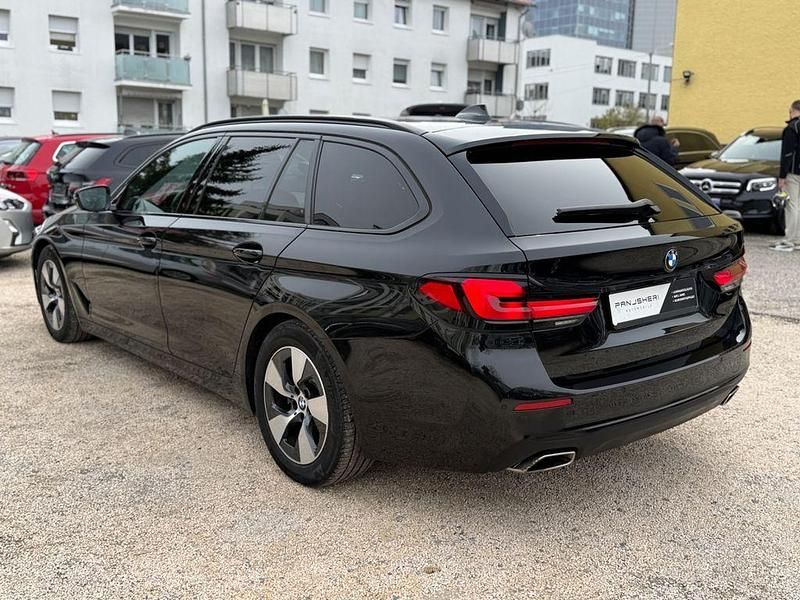 Gebraucht BMW 520 Performance 190 PS (139 kW) 2020 Schwarz Kombi