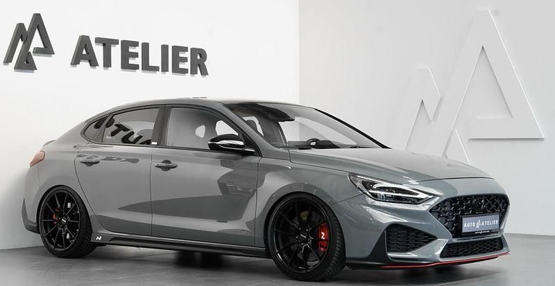 Gebraucht Hyundai i30 280 PS (205 kW) 2021 Shadow grey / sol Limousine