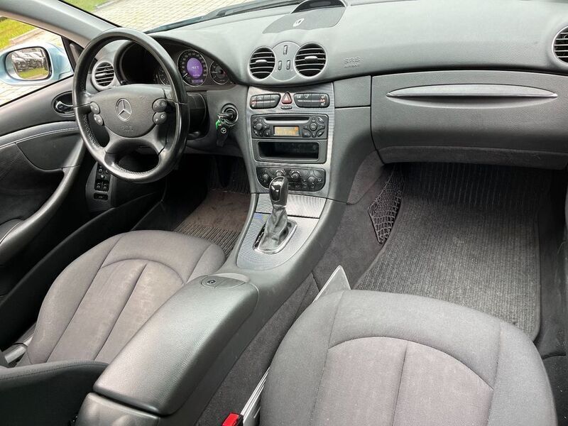 Gebraucht Mercedes CLK200 Avantgarde 163 PS (119 kW) 2004 Blau Coupé