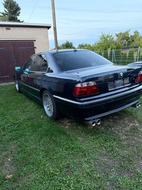 Blau Gebraucht 1999 BMW 735 Limousine | 8.200 € (Superpreis) - Bild 1/4