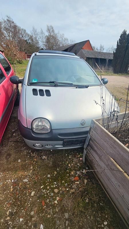 Gebraucht Renault Twingo 58 PS (42 kW) 2003 Silber Kleinwagen