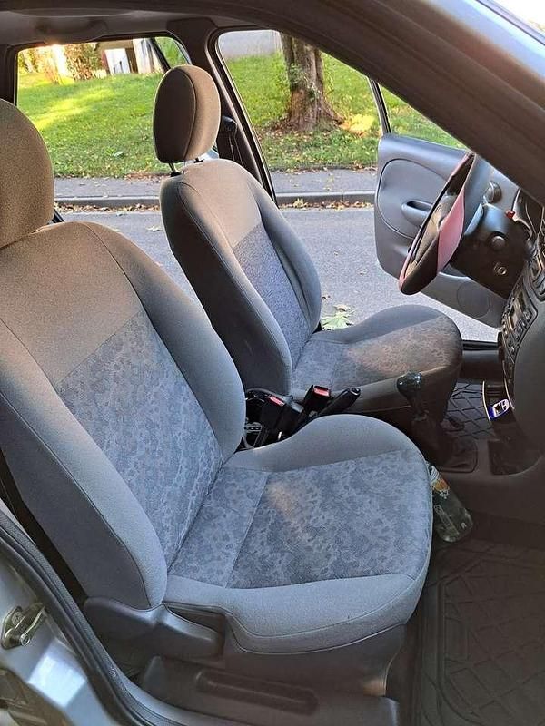 Gebraucht Ford Fiesta 50 PS (36 kW) 1999 Limousine