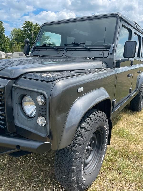 Gebraucht Land Rover Defender 122 PS (89 kW) 2004 Silber SUV
