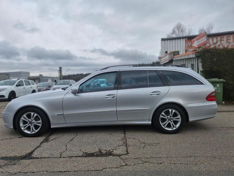 Gebraucht Mercedes E280 231 PS (169 kW) 2008 Silber Kombi