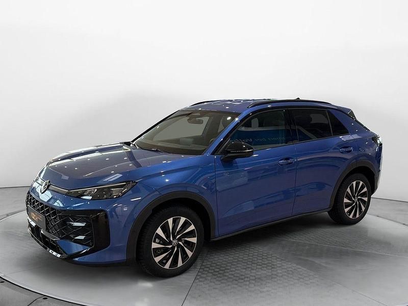Gebraucht VW T-Roc R-line 150 PS (110 kW) 2025 Celestial blue metallic SUV
