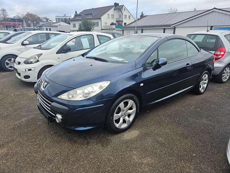 Blau Gebraucht 2007 Peugeot 307 CC Tendance Cabrio | 3.990 € (Etwas zu teuer) - Bild 1/4