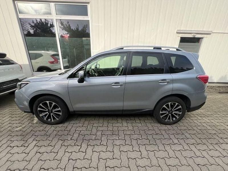 Gebraucht Subaru Forester Platinum 150 PS (110 kW) 2019 Ice silver metallic SUV