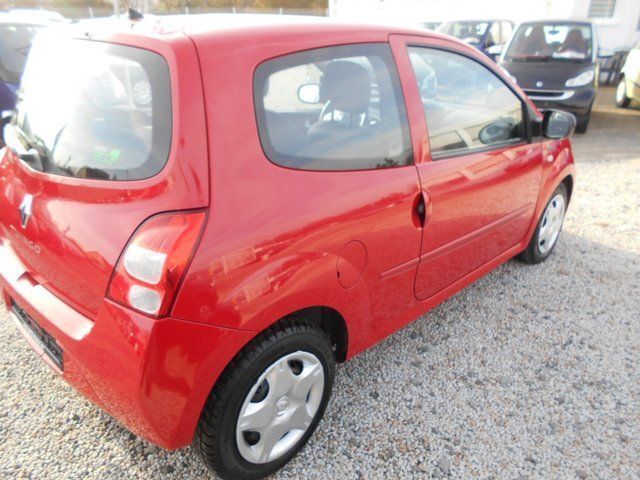 Gebraucht Renault Twingo Authentique 75 PS (55 kW) 2011 Rot Kleinwagen