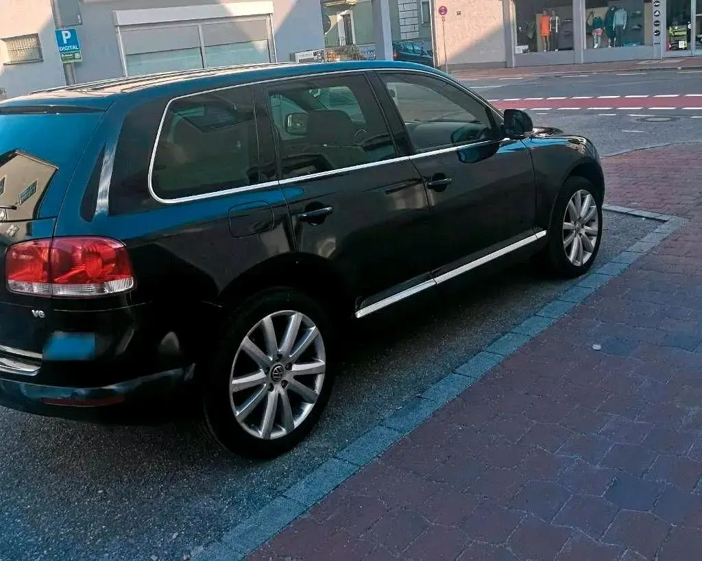 Gebraucht VW Touareg 224 PS (164 kW) 2006 Schwarz SUV