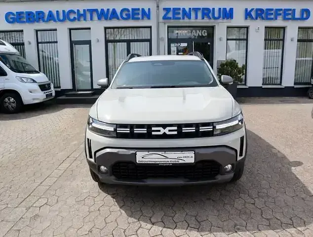 Gebraucht Dacia Duster Journey 141 PS (103 kW) 2025 Beige SUV