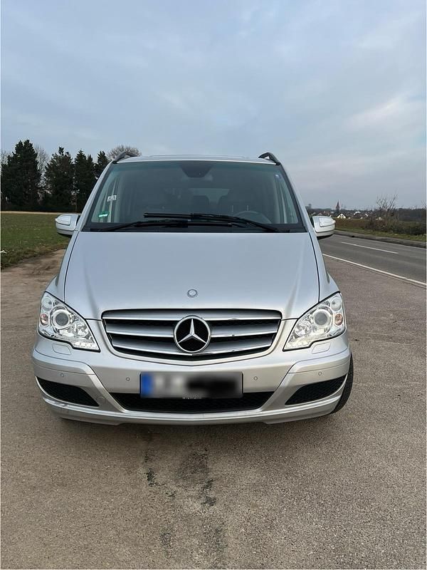 Gebraucht Mercedes Viano Edition 163 PS (119 kW) 2013 Silber Van / Kleinbus