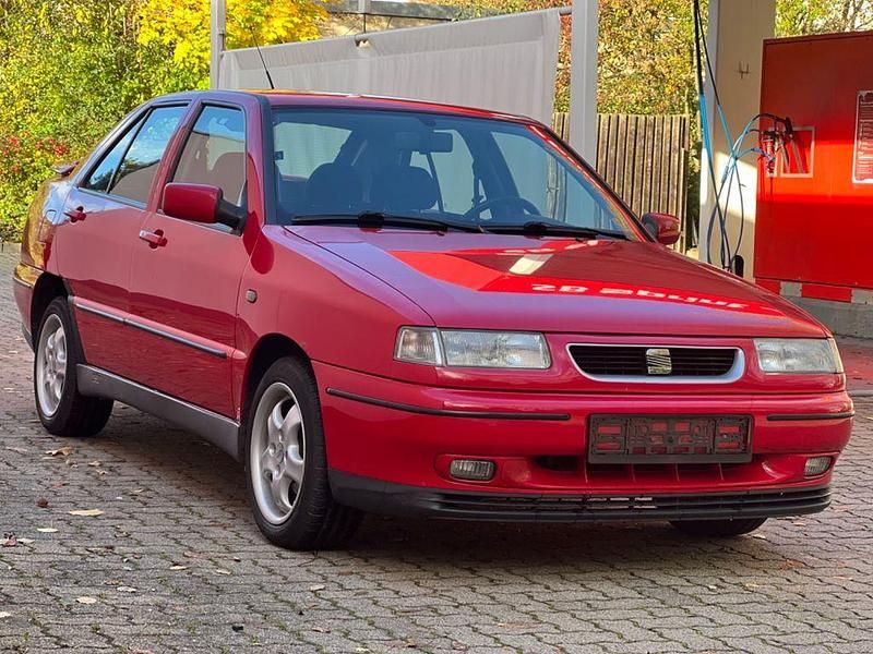 Gebraucht Seat Toledo 101 PS (74 kW) 1998 Rot Limousine