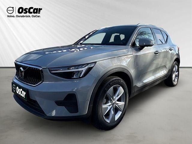 Gebraucht Volvo XC40 Core 163 PS (119 kW) 2025 Grau SUV