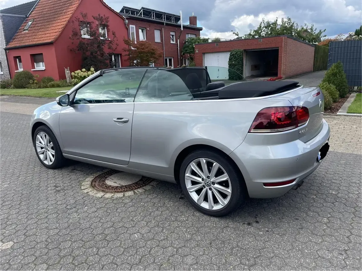 Gebraucht VW Golf Cabriolet 160 PS (117 kW) 2015 Silber Cabrio