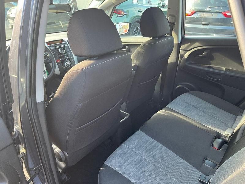 Gebraucht Kia Venga Edition 7 125 PS (91 kW) 2012 Grau Kleinwagen