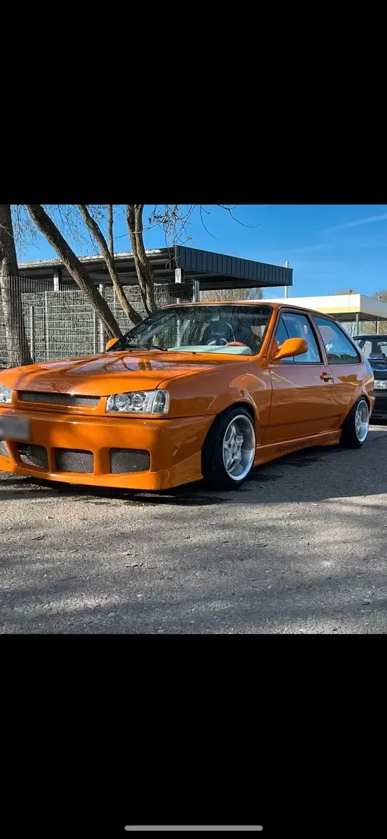 Gebraucht VW Polo 75 PS (55 kW) 1991 Orange Coupé