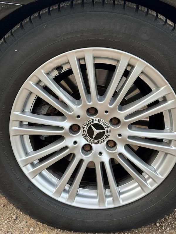 Gebraucht Mercedes E350 Elegance 306 PS (225 kW) 2012 Schwarz Limousine